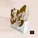 Bolsa De Regalo Rectangular Con Mariposas En Relieve Y Colgante (21.5x18x10 Cm ) Para Regalo