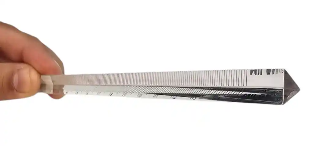 Regla Triangular 15cm Milan Transparente