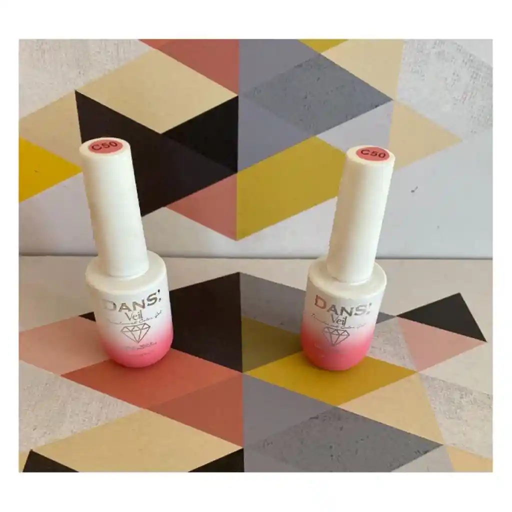 Base Translucida C50 (rosa Chicle) 10 Ml Dans