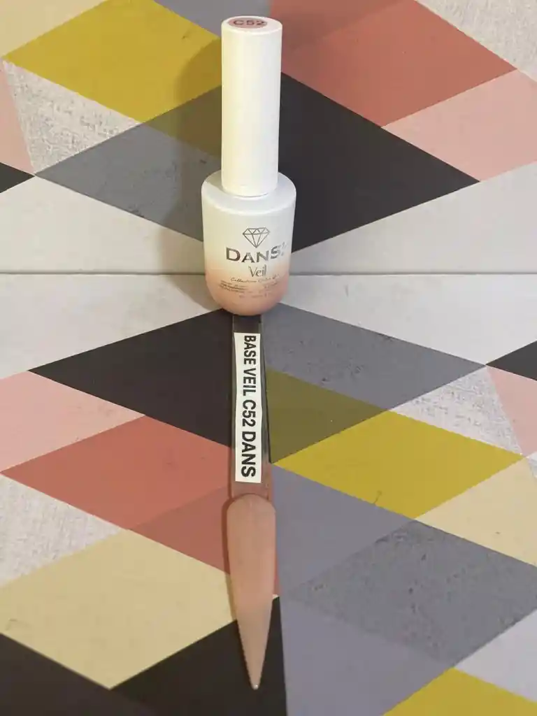 Base Translucida C52 (coral Claro) 10 Ml Dans