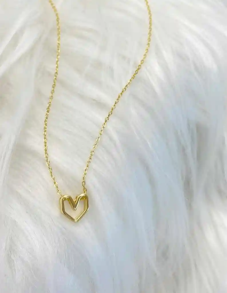 Collar Corazon Juvenil Baño Oro 18 Kl Mas Caja Regalo