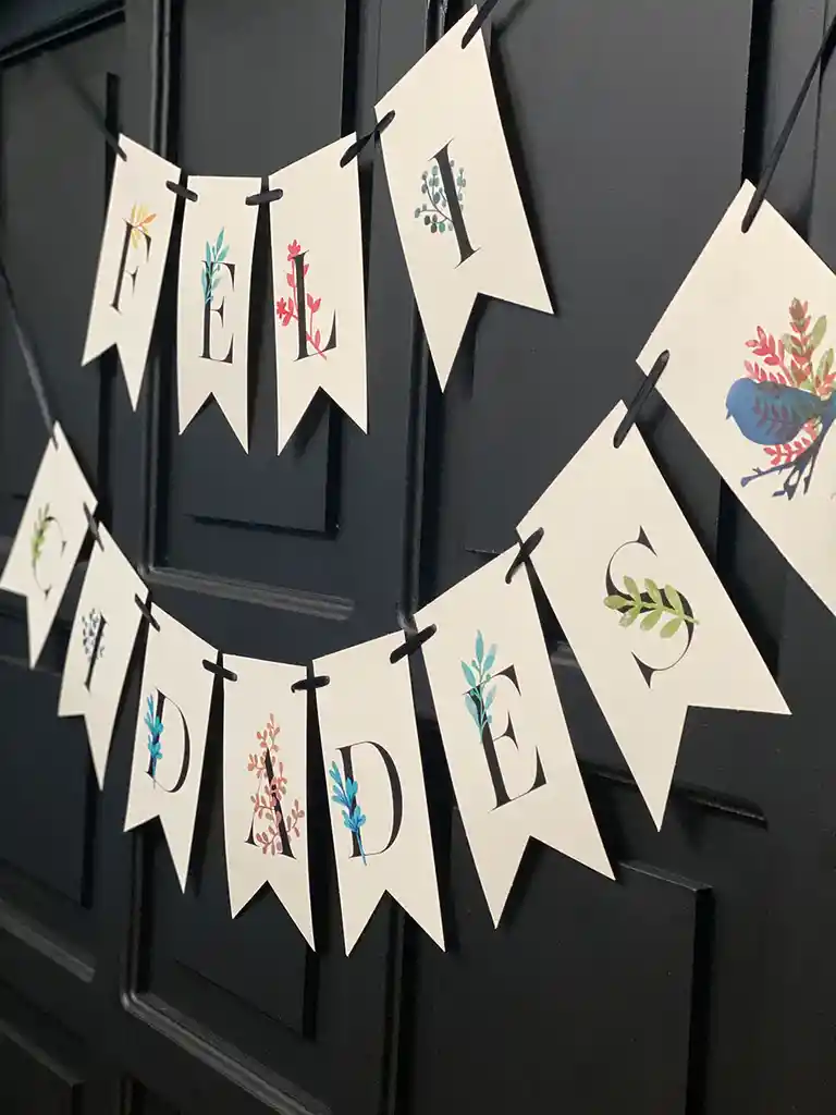 Guirnalda Pearl · Felicidades