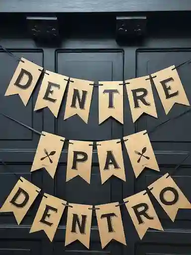 Guirnalda Kraft · Dentre Pa Dentro