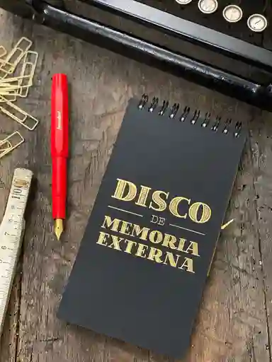 Libreta Anillada Folia · Disco Duro