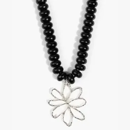 Collar Flor Negro