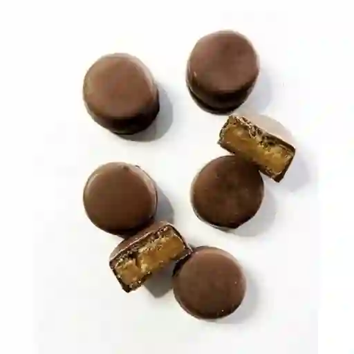 Mini Alfajores Mazapán Nuez Y Mazapán Almendra