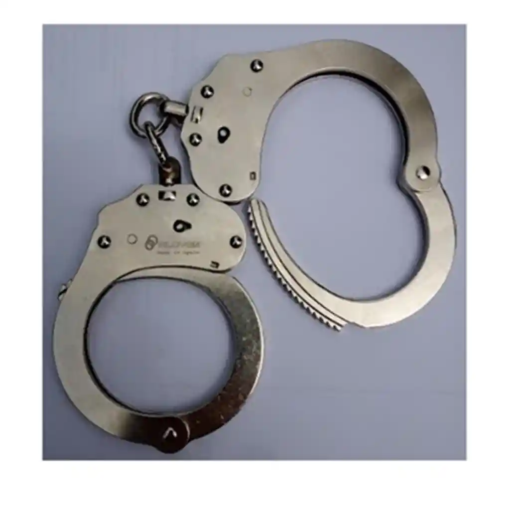 Esposas Alcyon Acero Inox Niquelado De Cadena 180gr Norma Usa Nij 0307.01