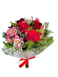 Ramo De Rosas Y Astromelias