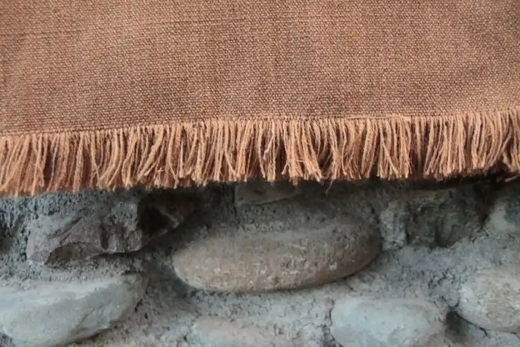 Poncho Típico Chileno Con Capucha, Adulto (talla Única) Vicuña