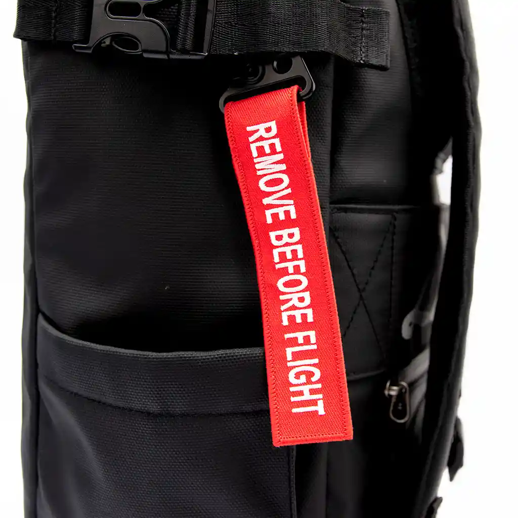 Llavero Remove Before Flight Rojo