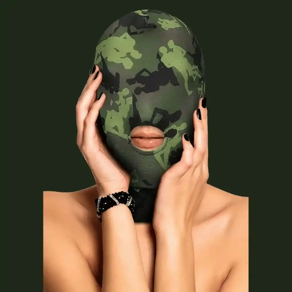 Pasamontañas Militar Coqueto