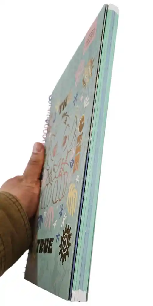 Cuaderno Artel Rey León - 150 Hojas Matemáticas 7mm