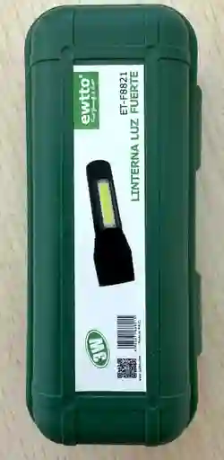 Linterna Luz Fuerte Et-f8821 Con Pila Marca Ewtto