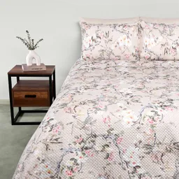 Cubrecama 1.5 Pl Ultras Pv25 Flores 2