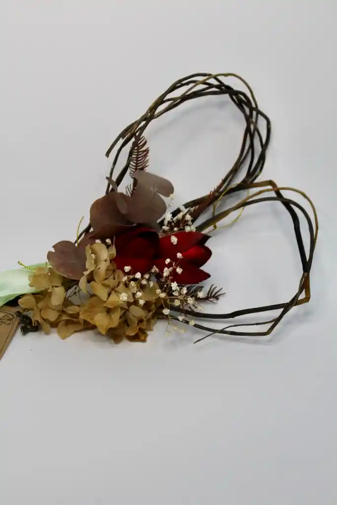 Corazones De Sauce Con Tulipán