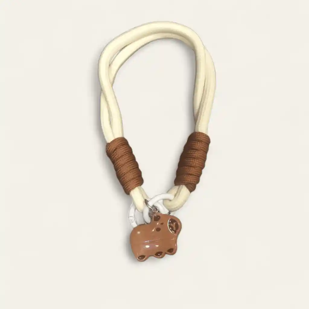 Lanyard Beige Con Colgante De Capybara