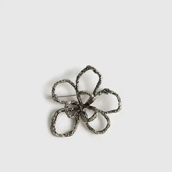 Prendedor Fiesta Flor Plateado