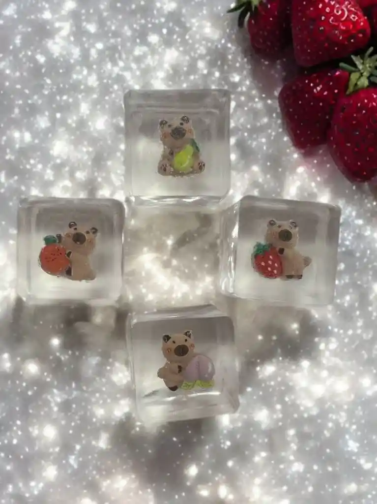 Squishy Juguete Capibara Pegajoso Forma Hielo