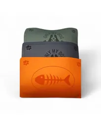 Buen Amigo - Alfombra - Pisa Pie ( Verde , Naranja, Gris )