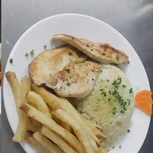 Pechuga a la plancha con agregado