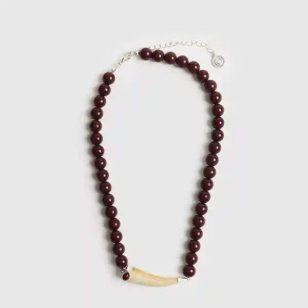 Collar Boho Borlas Burdeo