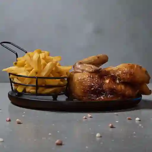 1/2 Pollo + 1/2 kg. papas