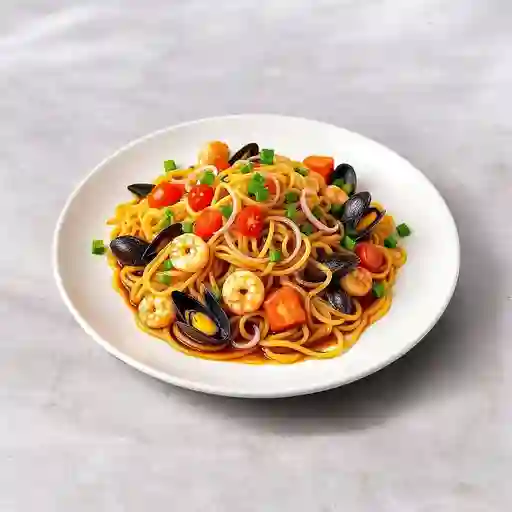 Tallarines Salteados Con Mariscos