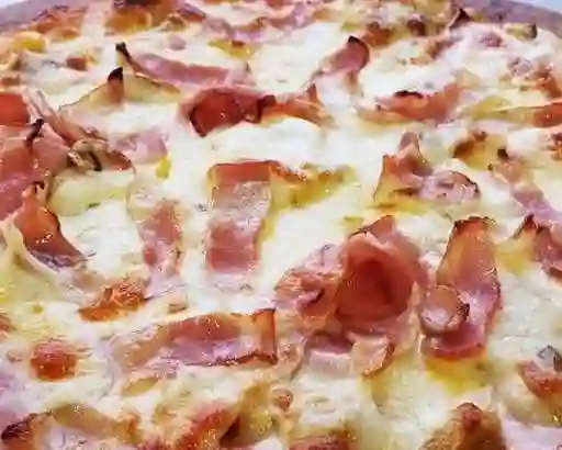 Pizza Familiar Tocino Jamón