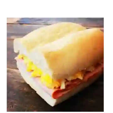 Sándwich Huevo Jamón
