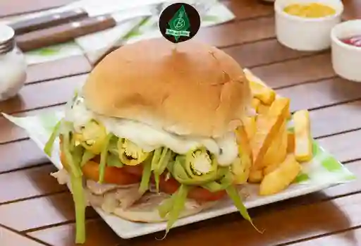 Lomo Chacarero + Papas Fritas