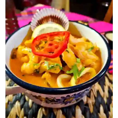 Sudado de Pescado y Mariscos