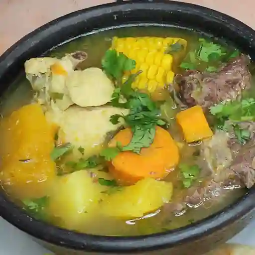 Cazuela mediana pollo 700 ml