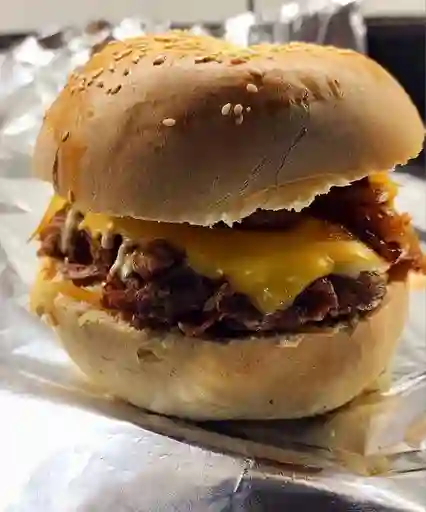 Hamburguesa Tocino, Cebolla y Queso