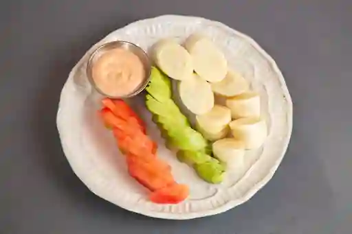 Ensalada de Palta, Palmito y Tomate.