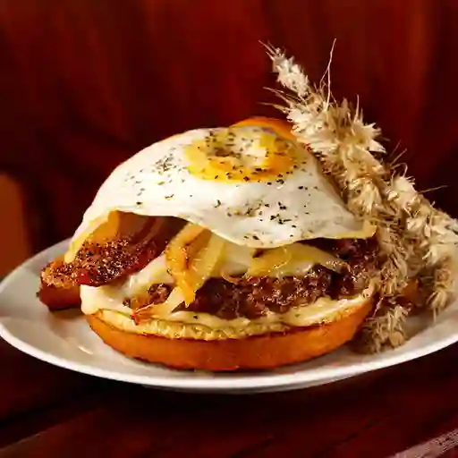 Sándwich de Hamburguesa a lo Pobre