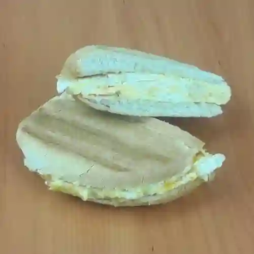Pan con Huevo