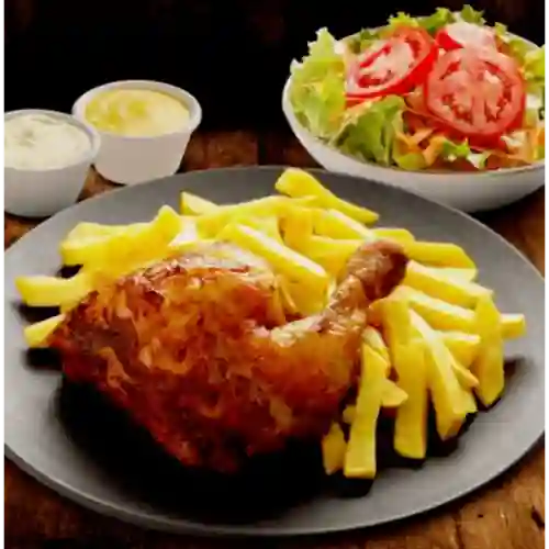 1/4 de Pollo a la Brasa Ensalada