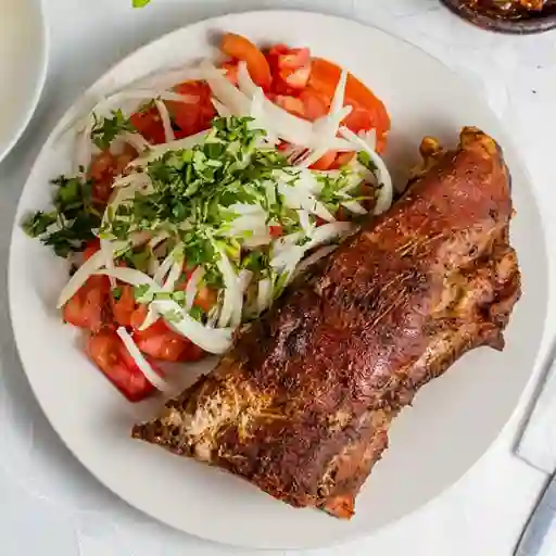 Costillar Asado y Papas Cocidas