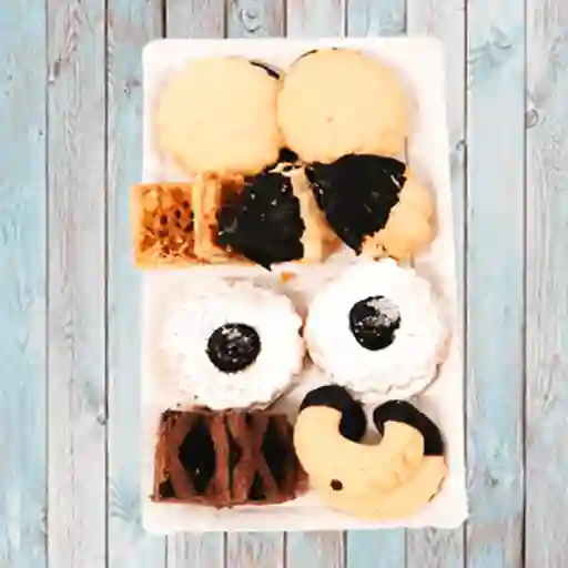 Galletas surtidas finas de 12 unidades