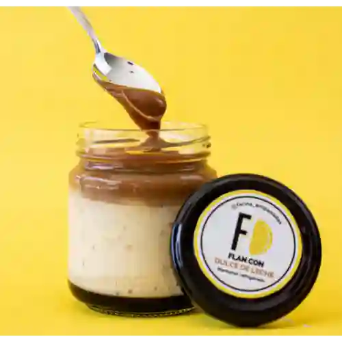 Flan con Dulce de Leche