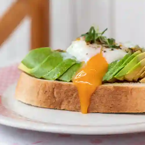 Café + Tosta Palta y Huevo