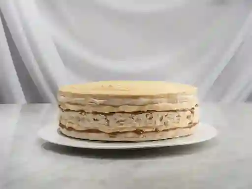 Torta Merengue Lúcuma 22 cm