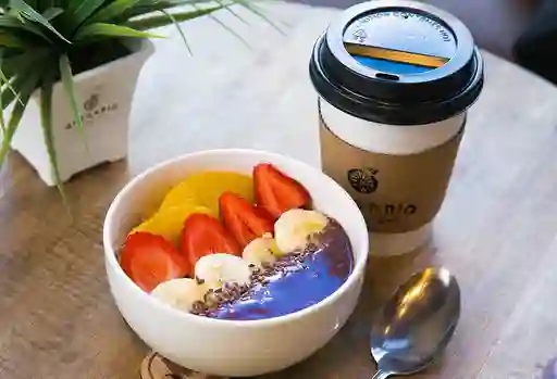 Bowl de Acai + Café o Agua.