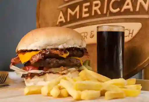 American Burger, Papas y Bebida