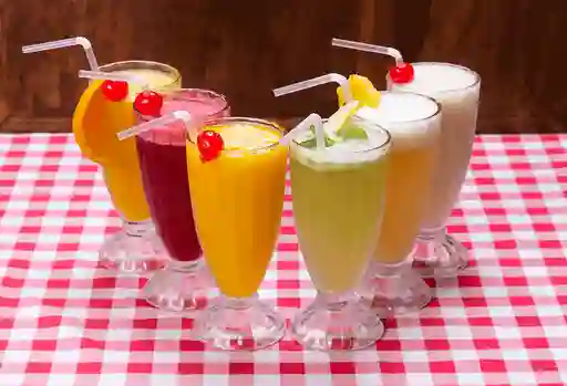 Jugo Natural de Piña