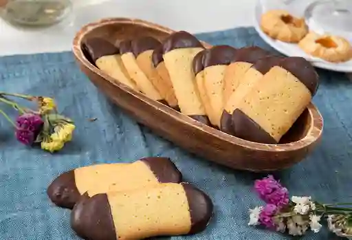 Galletas Lengüitas de Gato con Chocolate