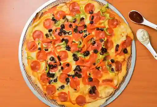 Pizza Peperonatta