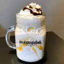 Cookies and cream frappé
