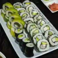 Menú 37 Piezas Roll