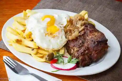 Costillar de Cerdo Asado con Agregado